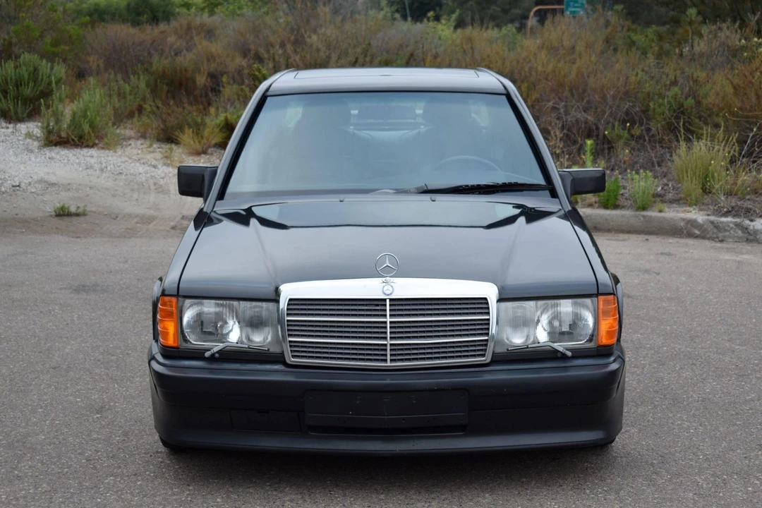 1985 Mercedes-Benz 190E 2.3-16 & 2.5-16 - Image 6 of 31