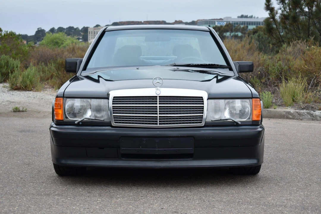 1985 Mercedes-Benz 190E 2.3-16 & 2.5-16 - Image 7 of 31