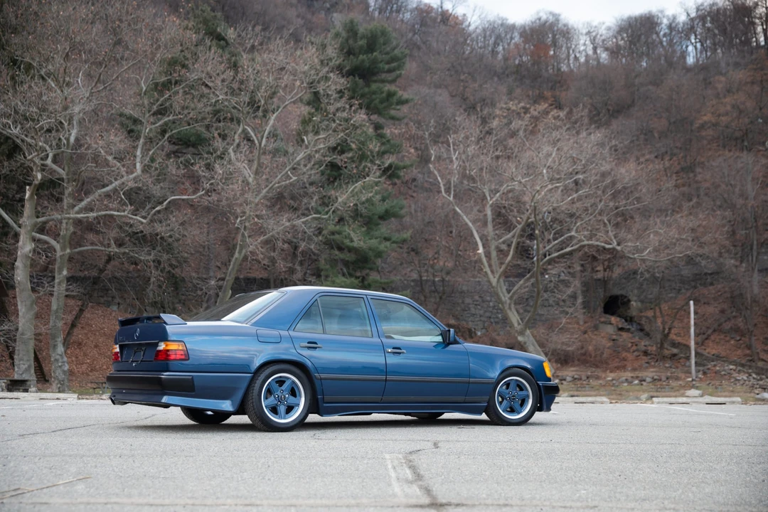 1985 Mercedes-Benz W124 E-Class - Image 14 of 31