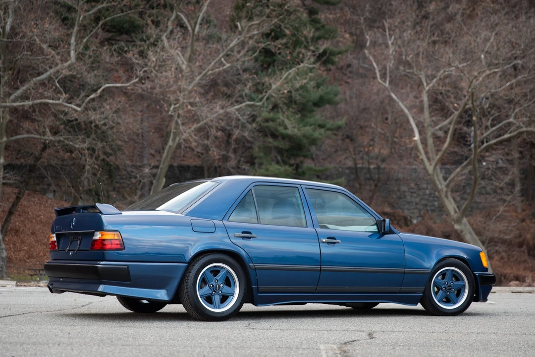 1985 Mercedes-Benz W124 E-Class - Image 15 of 31