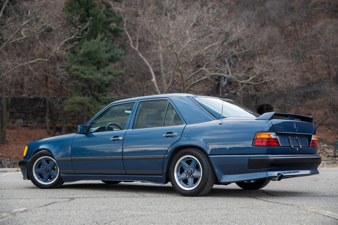 1985 Mercedes-Benz W124 E-Class - Image 11 of 31
