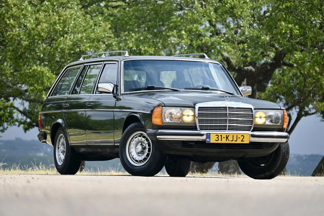 1985 Mercedes-Benz W123 Wagon (S123) - Image 13 of 31