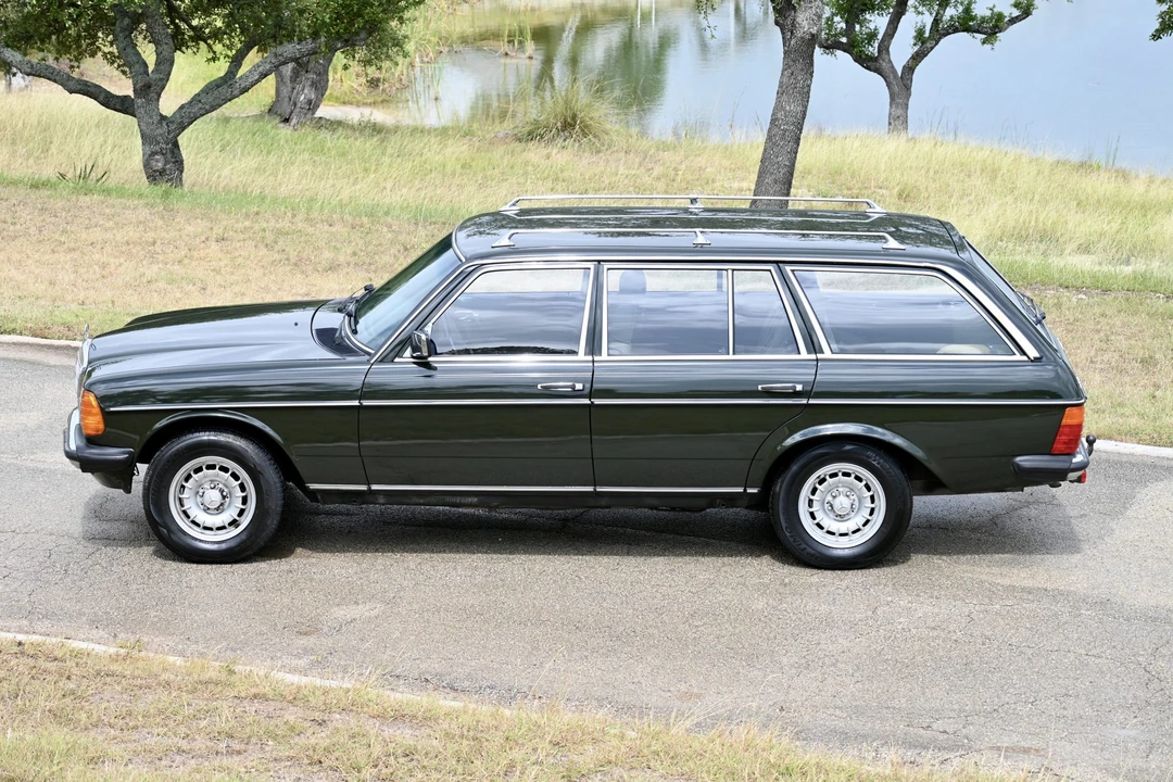 1985 Mercedes-Benz W123 Wagon (S123) - Image 5 of 31