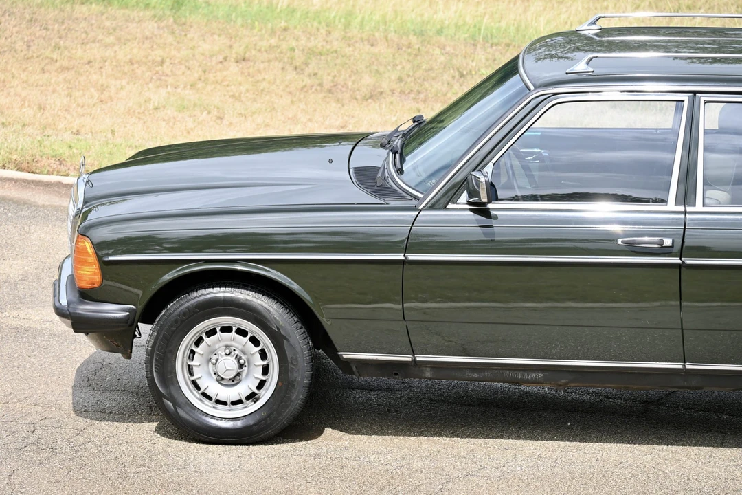 1985 Mercedes-Benz W123 Wagon (S123) - Image 20 of 31