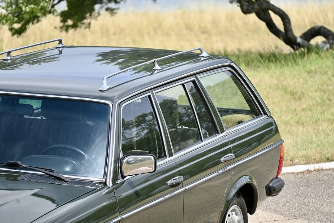1985 Mercedes-Benz W123 Wagon (S123) - Image 29 of 31