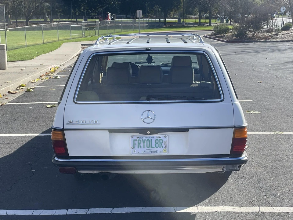 1985 Mercedes-Benz W123 Wagon (S123) - Image 23 of 31