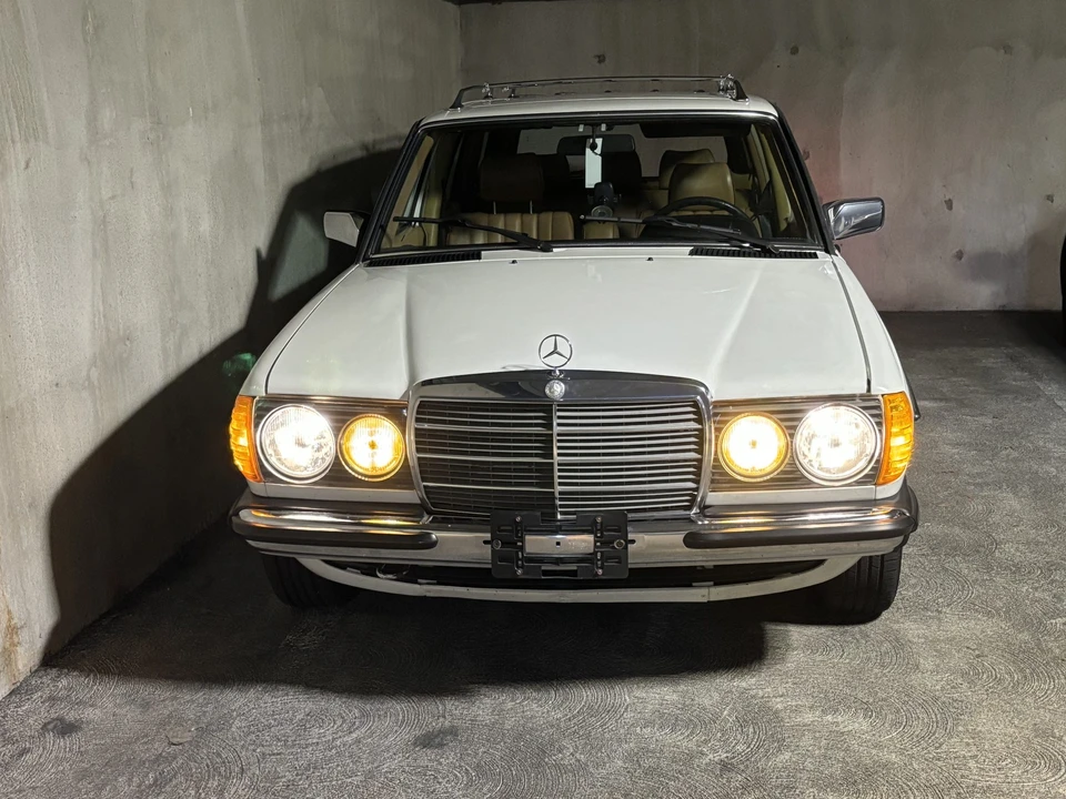 1985 Mercedes-Benz W123 Wagon (S123) - Image 18 of 31