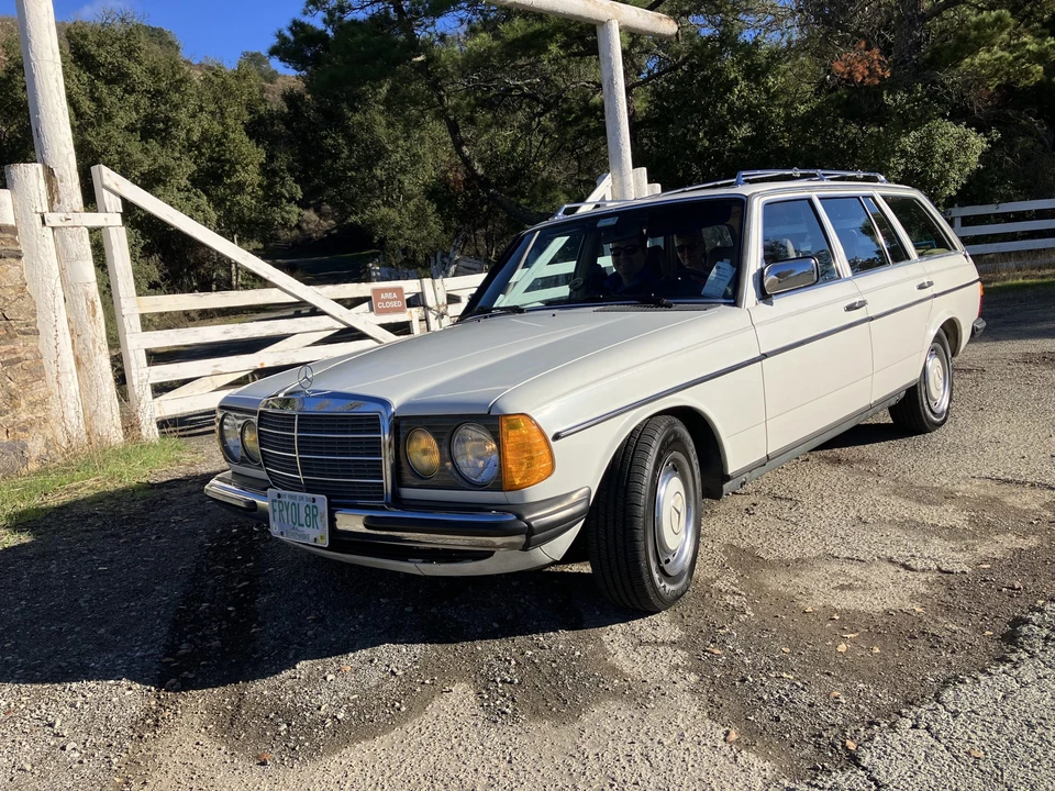 1985 Mercedes-Benz W123 Wagon (S123) - Image 14 of 31