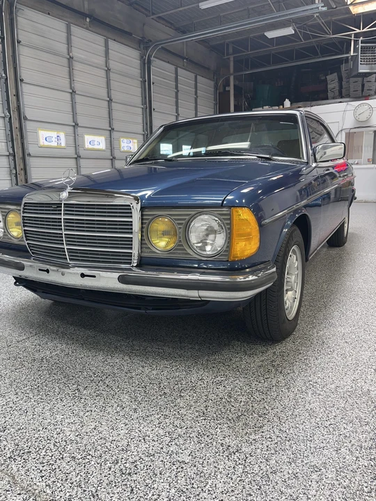 1985 Mercedes-Benz W123 Coupe (C123) - Image 13 of 31