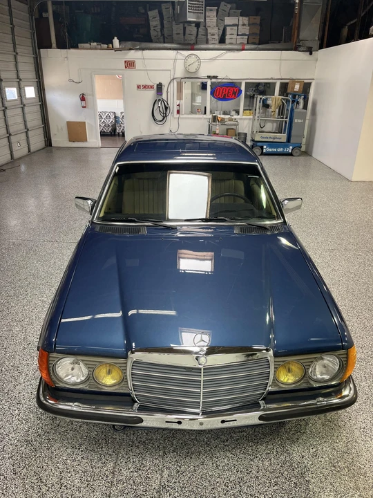 1985 Mercedes-Benz W123 Coupe (C123) - Image 27 of 31