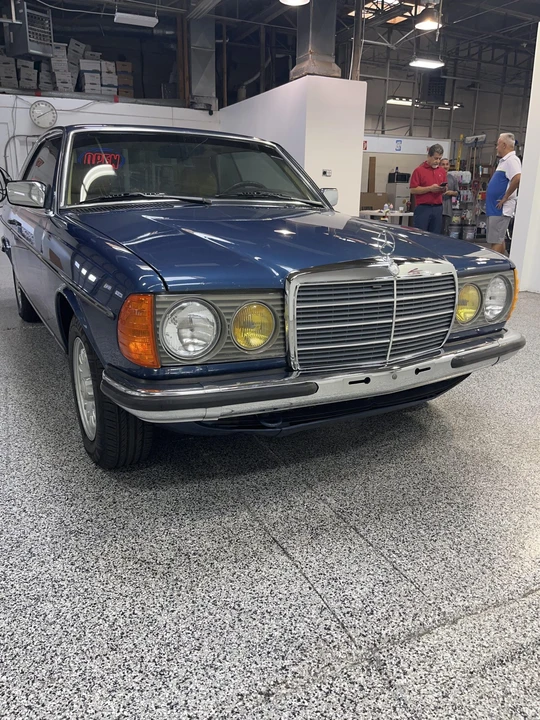 1985 Mercedes-Benz W123 Coupe (C123) - Image 26 of 31