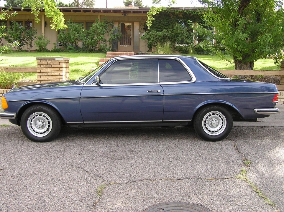 1985 Mercedes-Benz W123 Coupe (C123) - Image 7 of 31