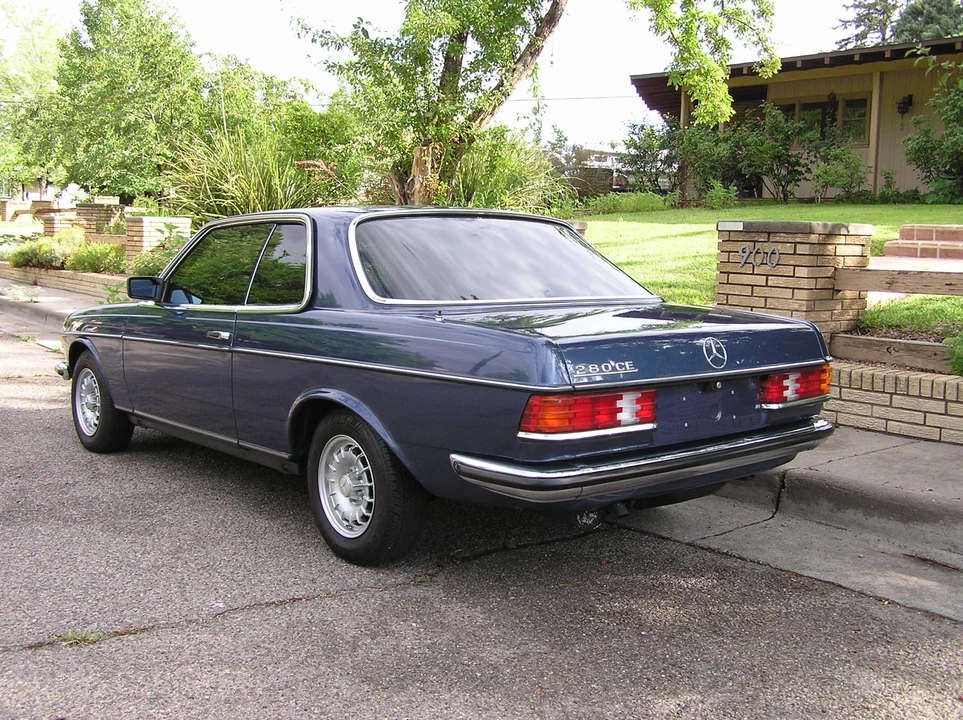 1985 Mercedes-Benz W123 Coupe (C123) - Image 8 of 31