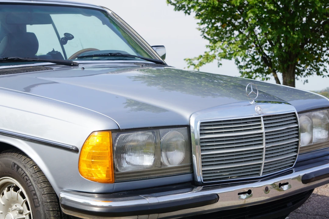 1985 Mercedes-Benz W123 Coupe (C123) - Image 21 of 31