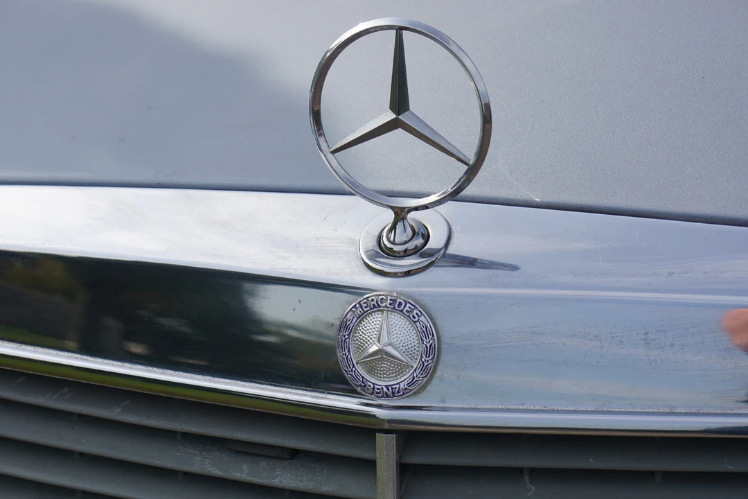 1985 Mercedes-Benz W123 Coupe (C123) - Image 25 of 31