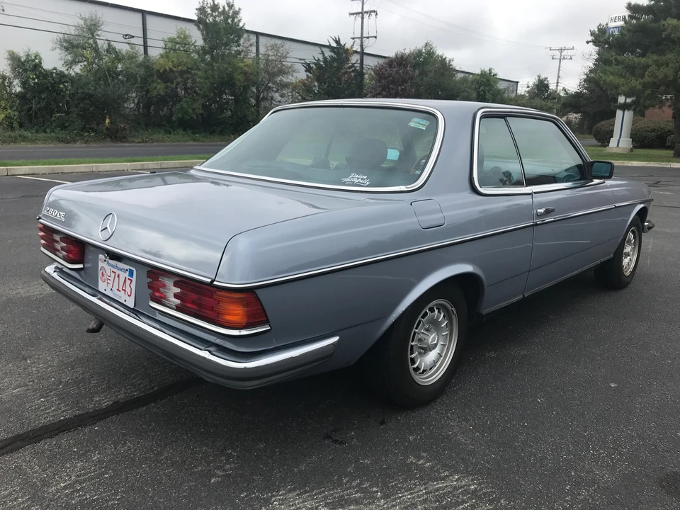 1985 Mercedes-Benz W123 Coupe (C123) - Image 15 of 31