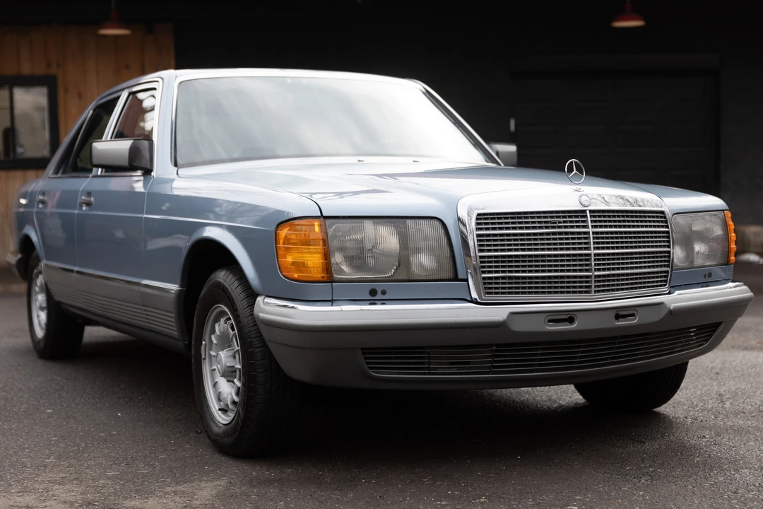 1985 Mercedes-Benz W126 S-Class Sedan - Image 12 of 31