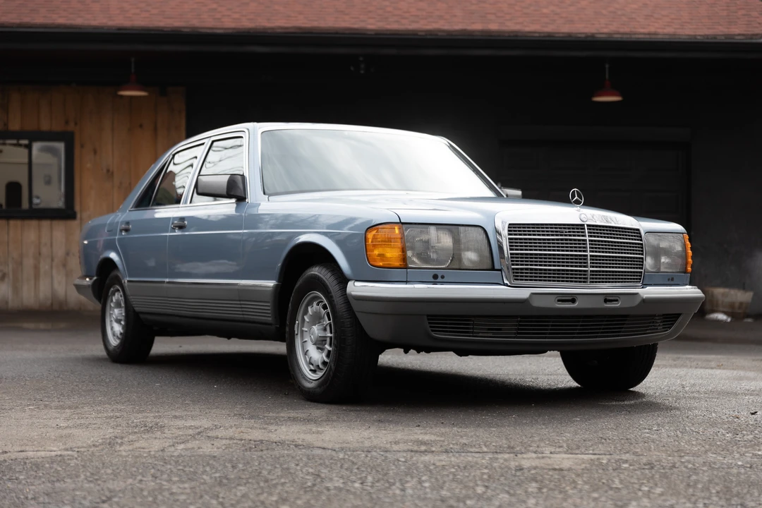 1985 Mercedes-Benz W126 S-Class Sedan - Image 17 of 31