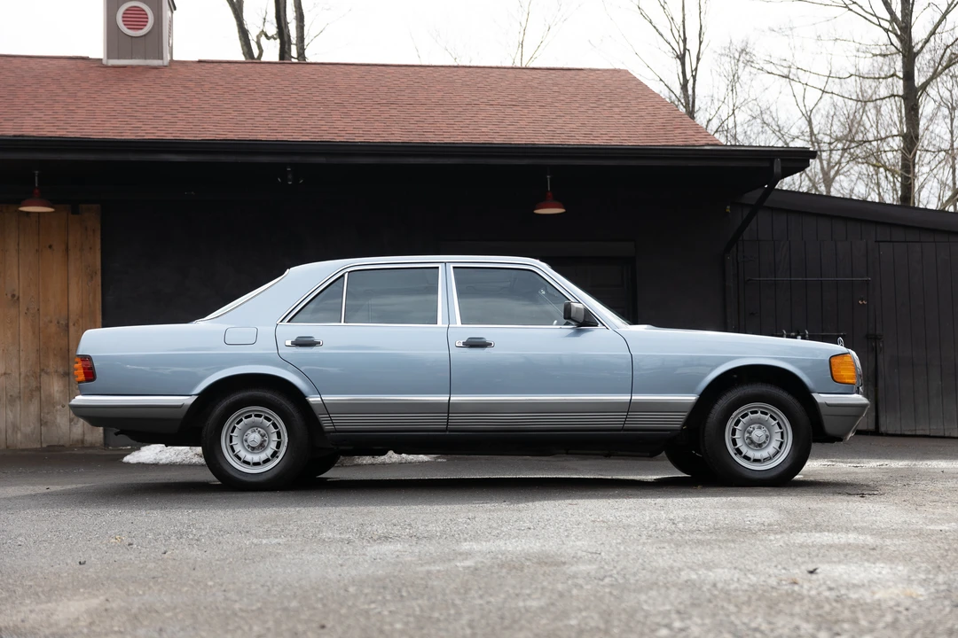 1985 Mercedes-Benz W126 S-Class Sedan - Image 22 of 31