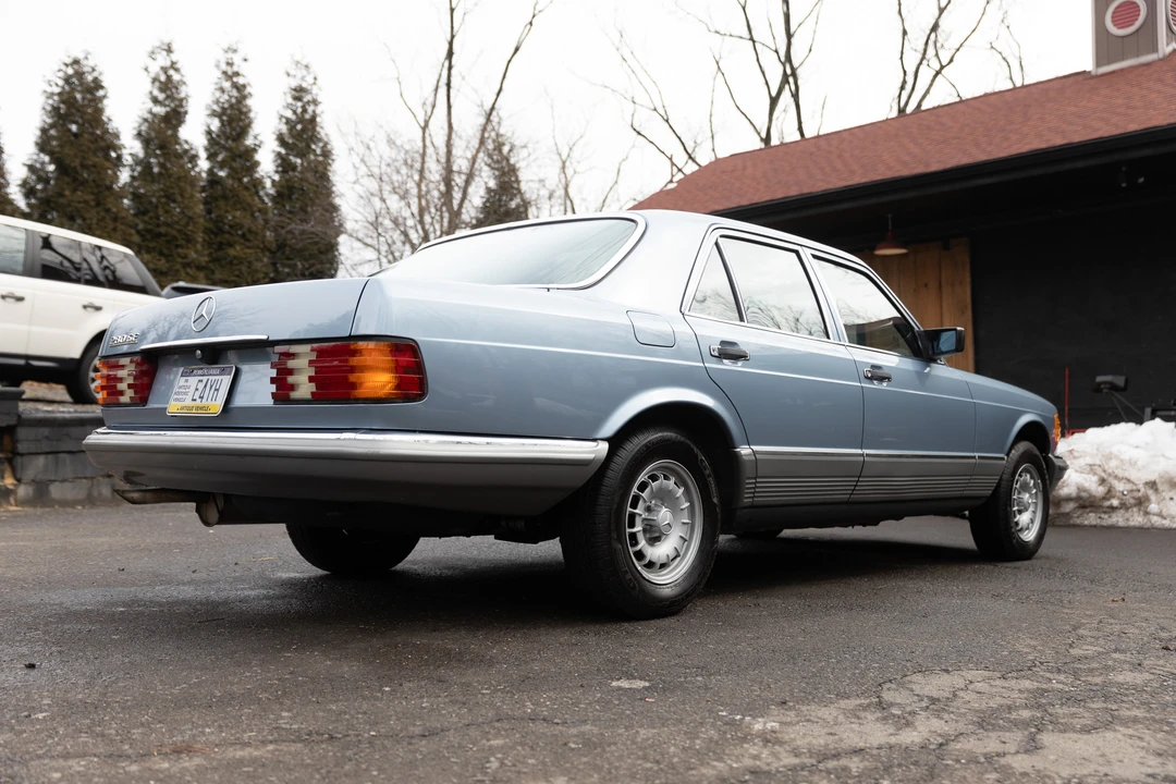 1985 Mercedes-Benz W126 S-Class Sedan - Image 26 of 31