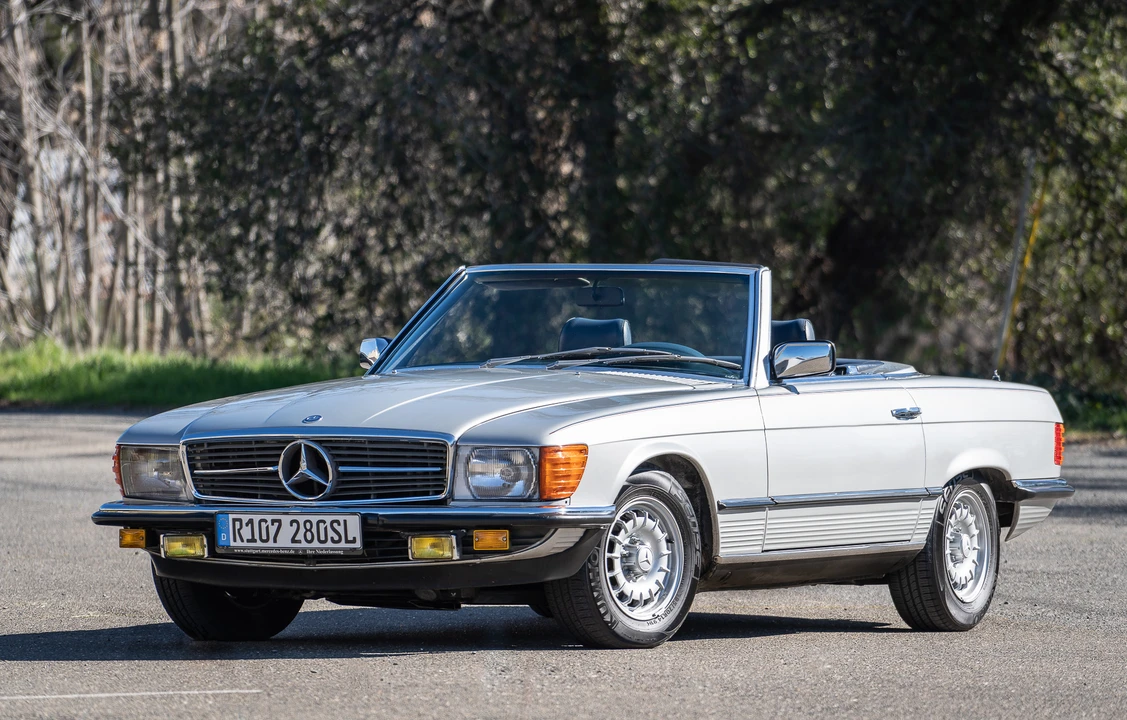 1985 Mercedes-Benz R107 SL-Class - Image 2 of 31