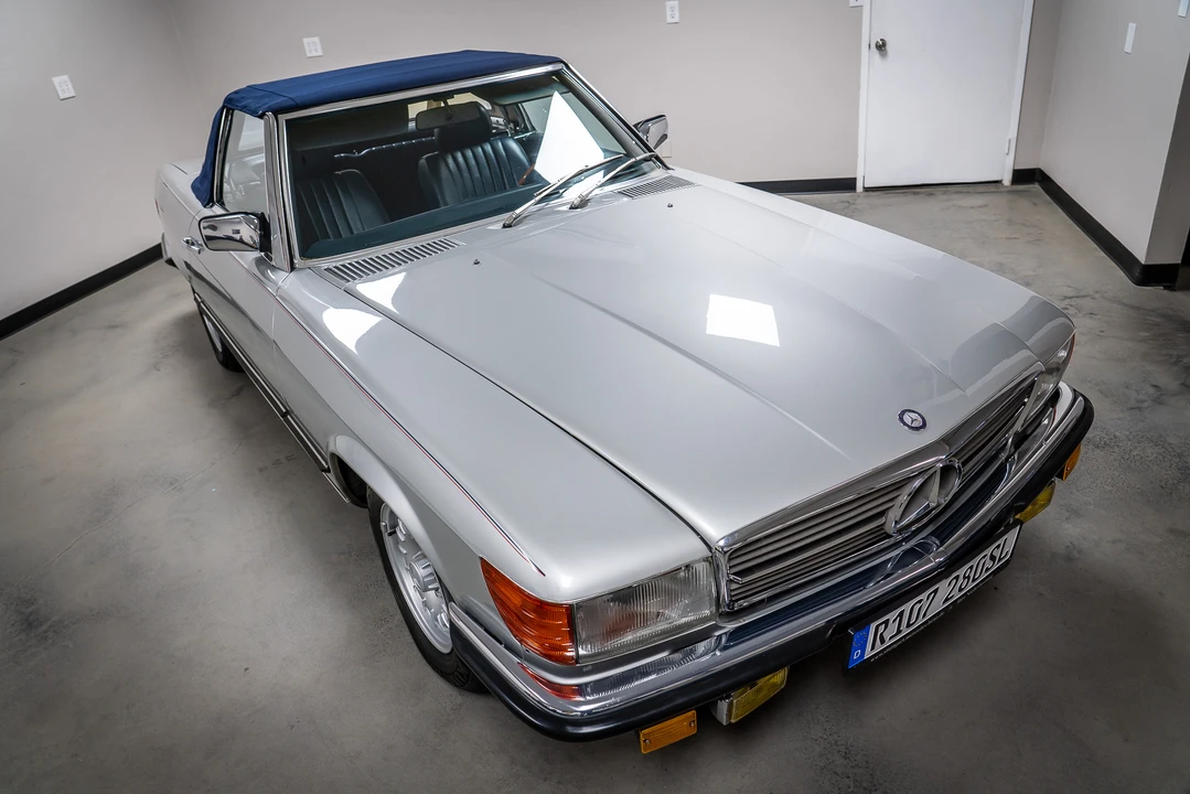 1985 Mercedes-Benz R107 SL-Class - Image 13 of 31
