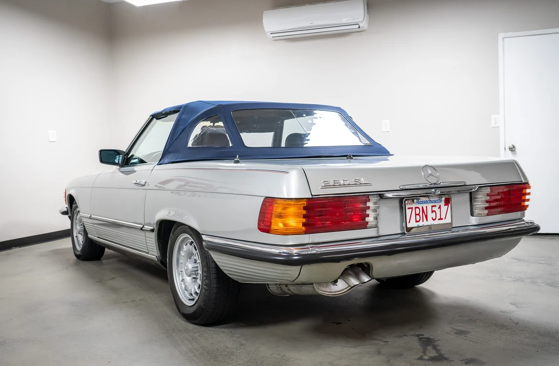 1985 Mercedes-Benz R107 SL-Class - Image 24 of 31