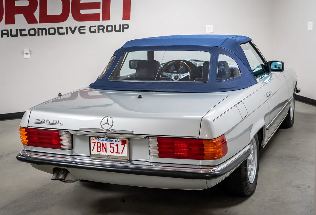 1985 Mercedes-Benz R107 SL-Class - Image 19 of 31