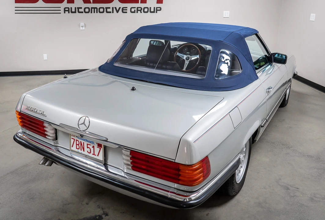 1985 Mercedes-Benz R107 SL-Class - Image 17 of 31