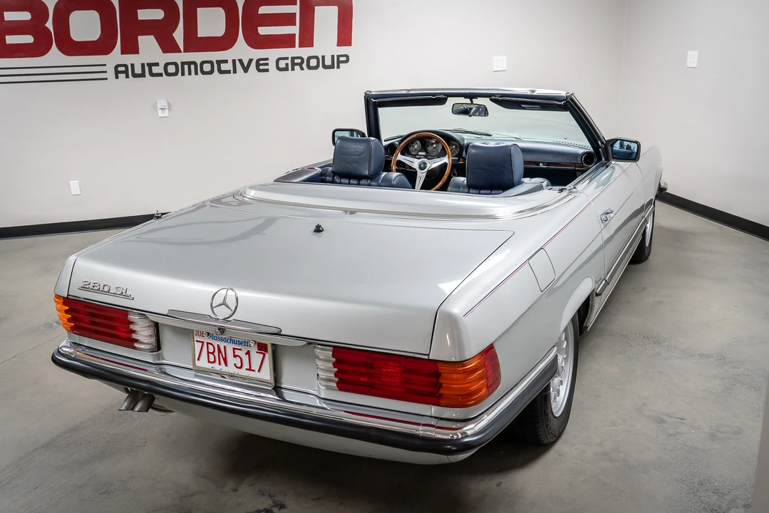 1985 Mercedes-Benz R107 SL-Class - Image 18 of 31