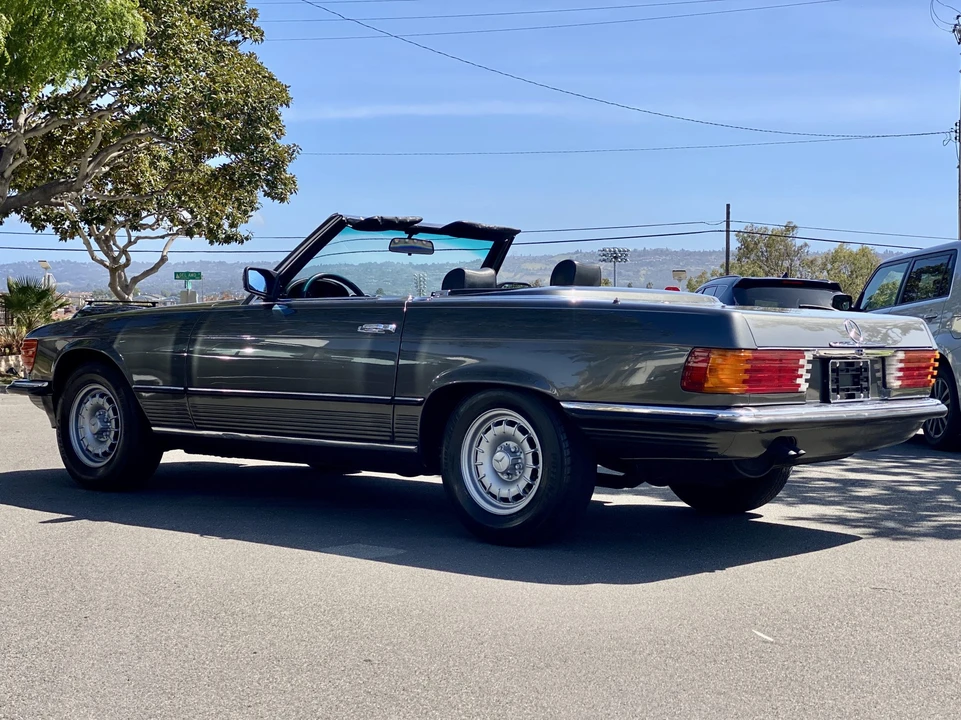1985 Mercedes-Benz R107 SL-Class - Image 15 of 31