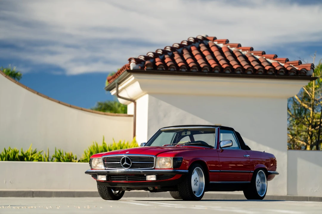 1985 Mercedes-Benz R107 SL-Class - Image 2 of 31