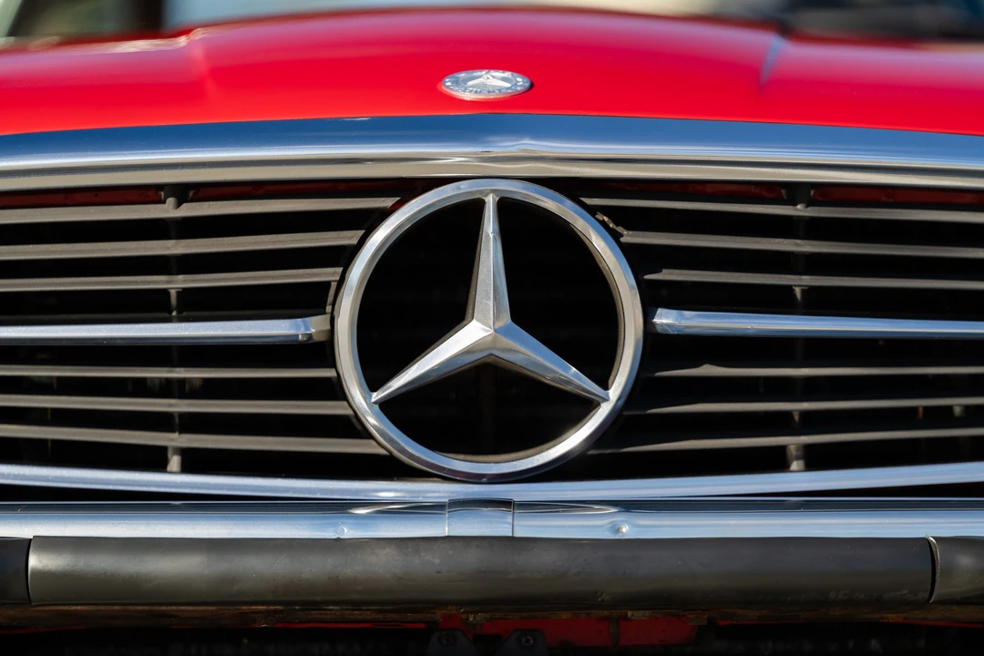 1985 Mercedes-Benz R107 SL-Class - Image 23 of 31