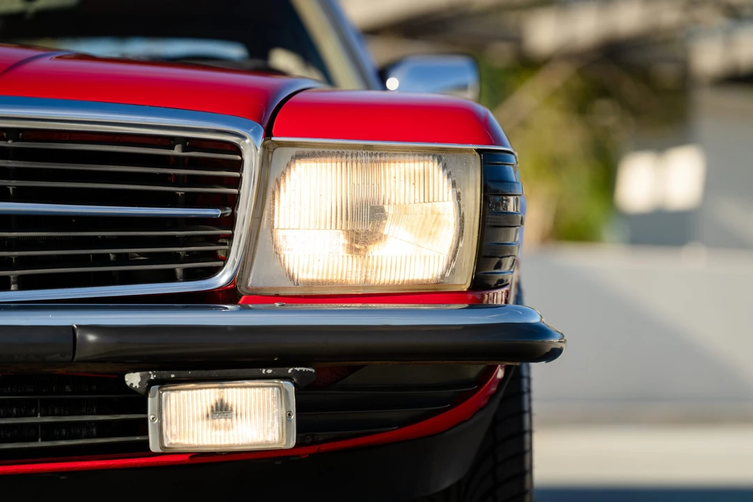 1985 Mercedes-Benz R107 SL-Class - Image 24 of 31