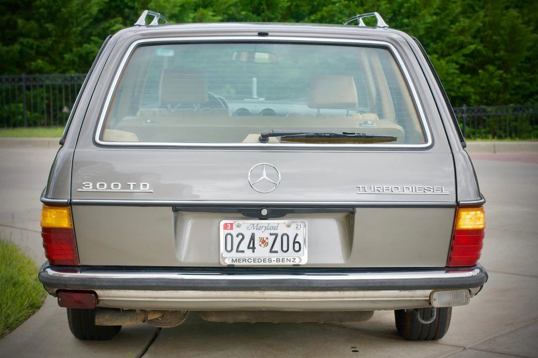 1985 Mercedes-Benz W123 Wagon (S123) - Image 4 of 31
