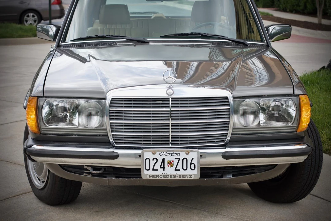 1985 Mercedes-Benz W123 Wagon (S123) - Image 2 of 31
