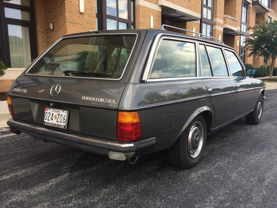 1985 Mercedes-Benz W123 Wagon (S123) - Image 17 of 31