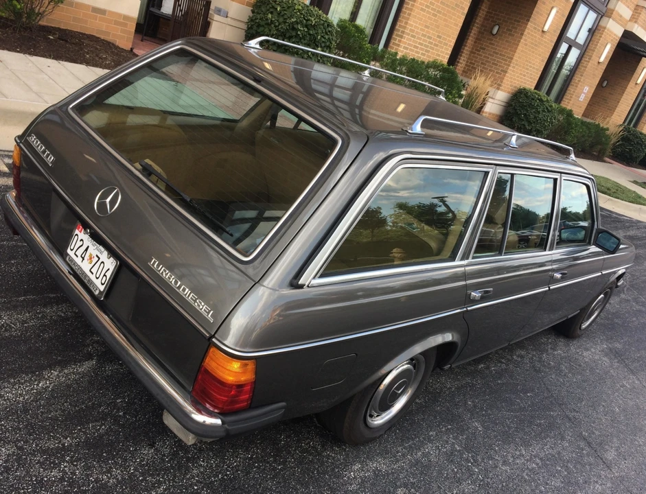 1985 Mercedes-Benz W123 Wagon (S123) - Image 18 of 31