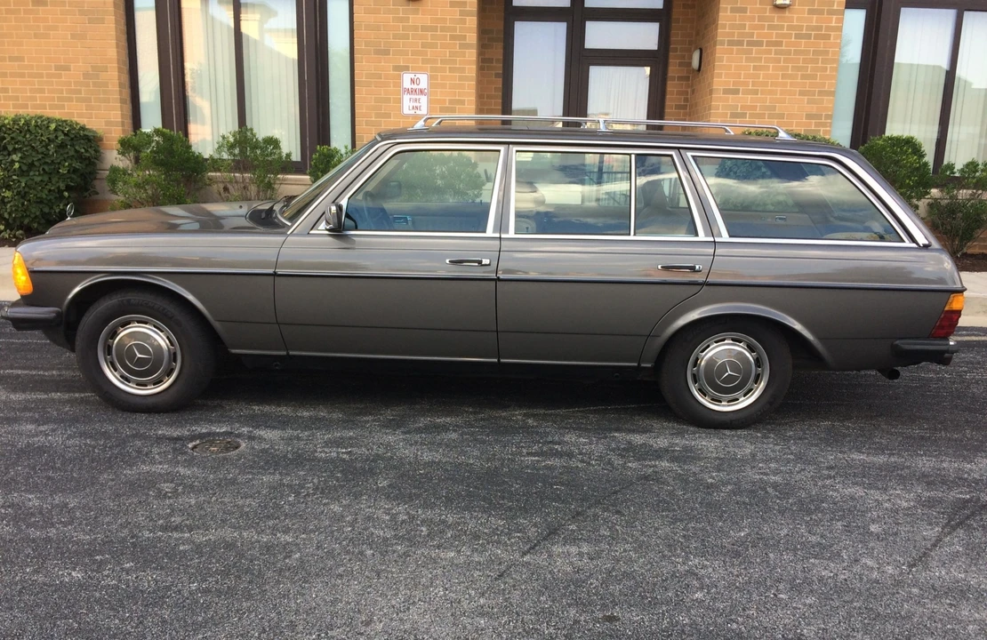 1985 Mercedes-Benz W123 Wagon (S123) - Image 12 of 31