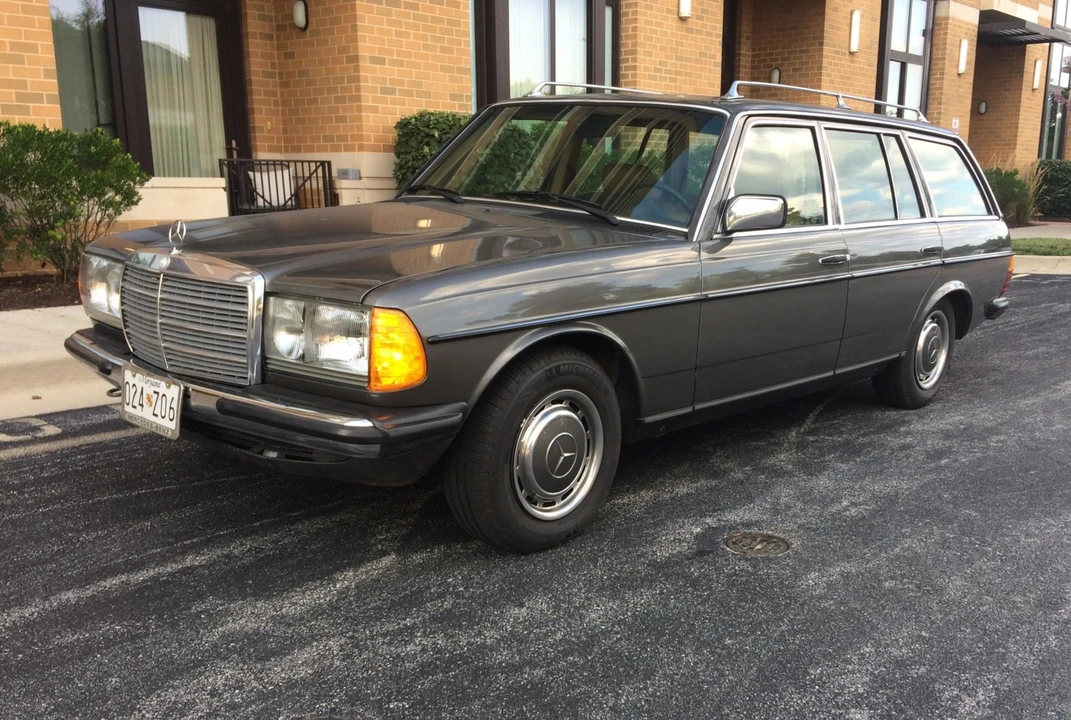 1985 Mercedes-Benz W123 Wagon (S123) - Image 11 of 31
