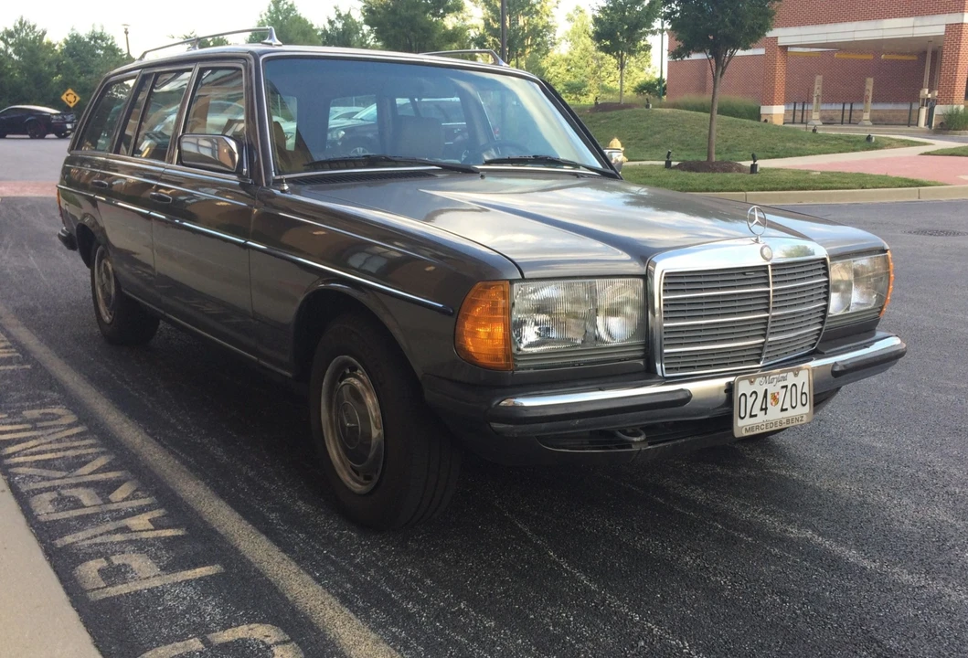 1985 Mercedes-Benz W123 Wagon (S123) - Image 7 of 31
