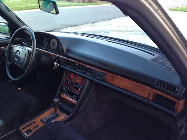 1985 Mercedes-Benz W126 S-Class Sedan - Image 21 of 31