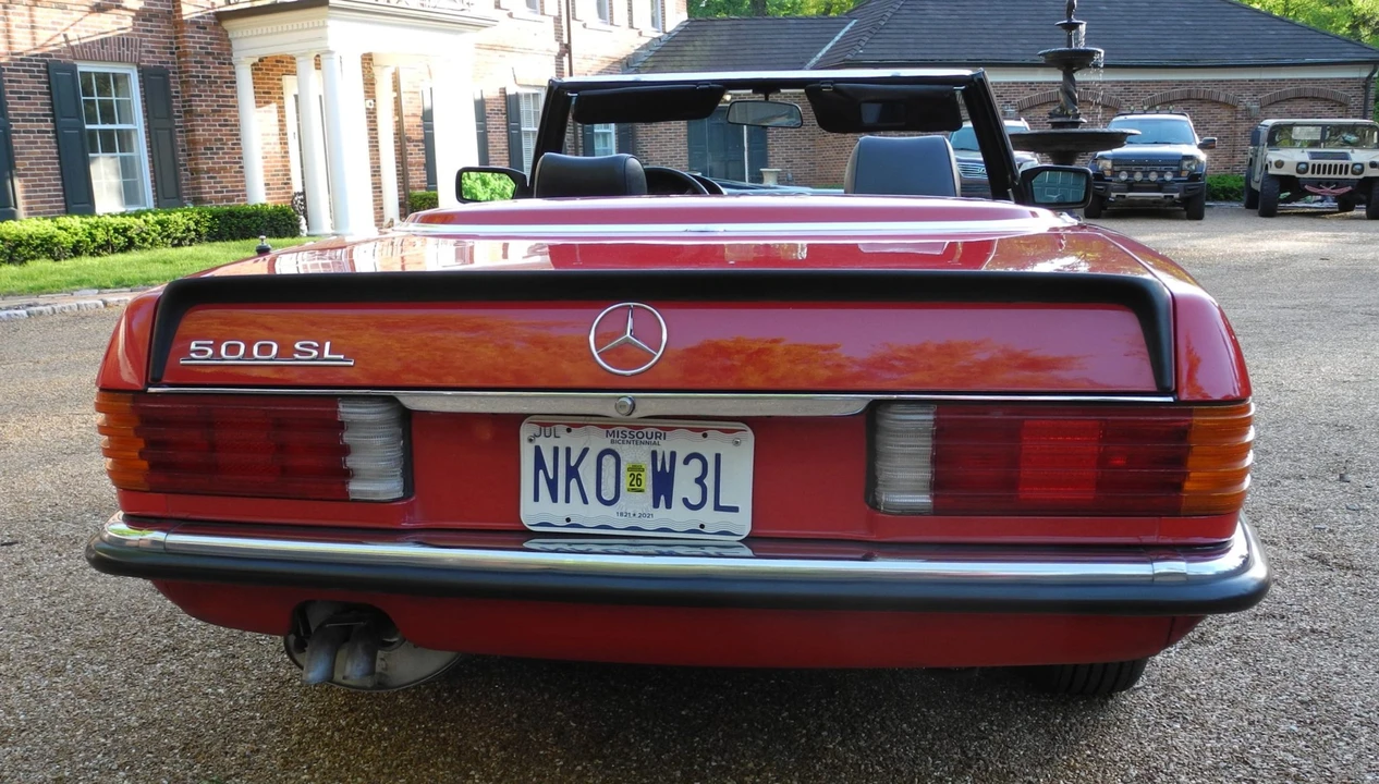 1985 Mercedes-Benz R107 SL-Class - Image 11 of 31