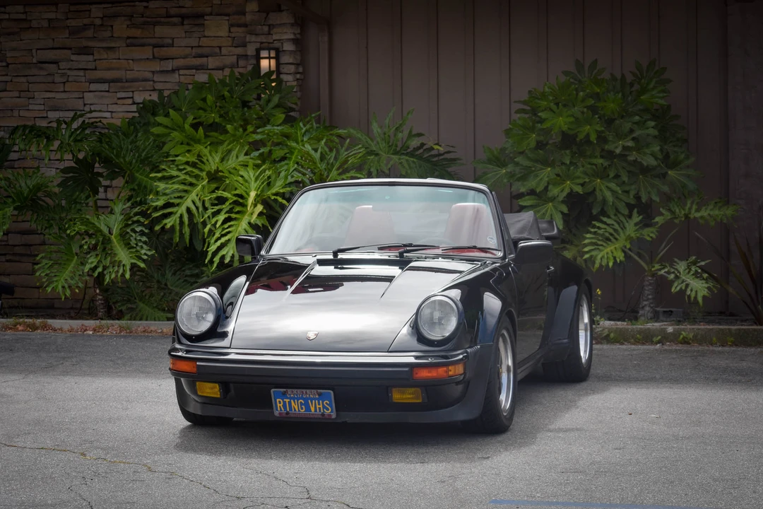 1985 Porsche 911 Carrera 3.2 - Image 28 of 31
