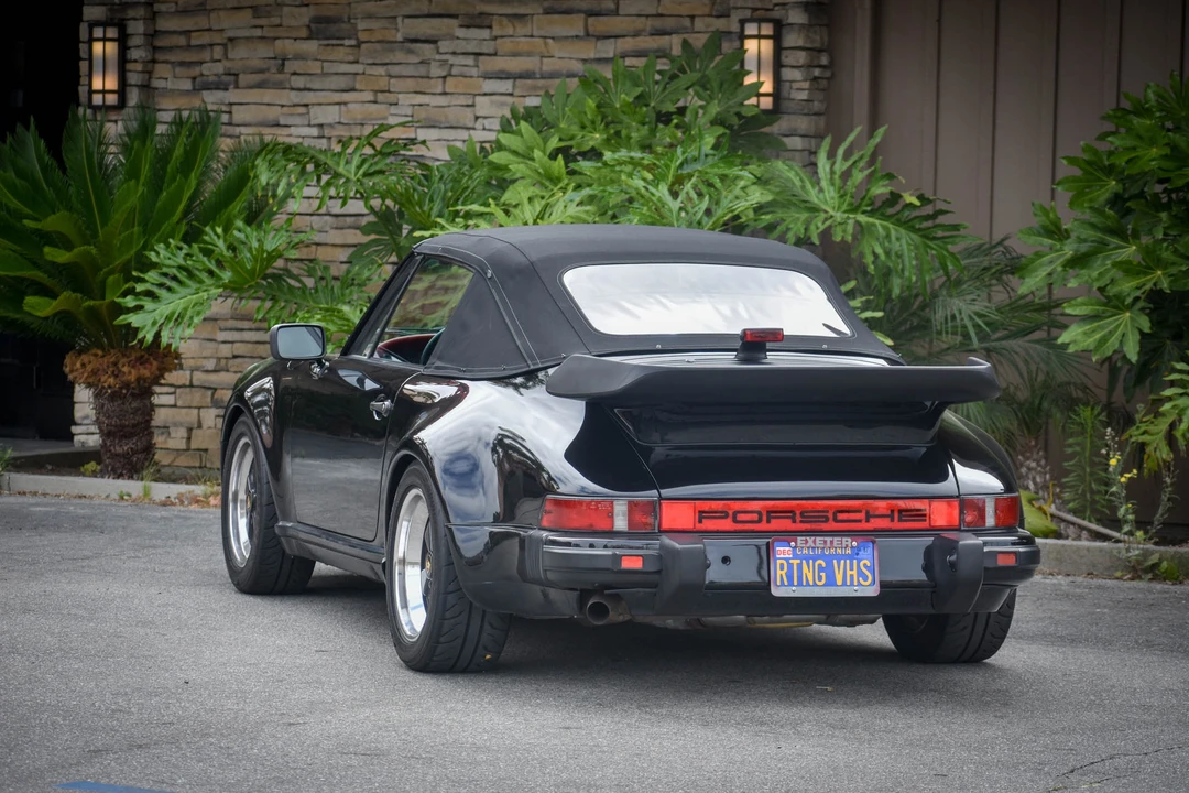 1985 Porsche 911 Carrera 3.2 - Image 16 of 31