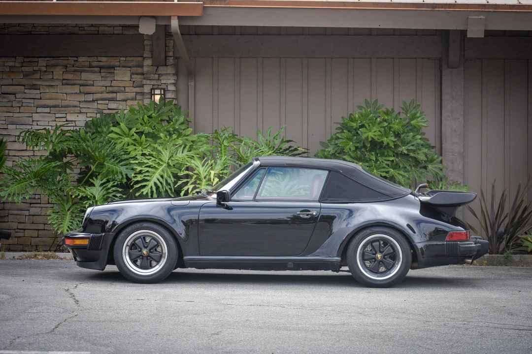1985 Porsche 911 Carrera 3.2 - Image 13 of 31