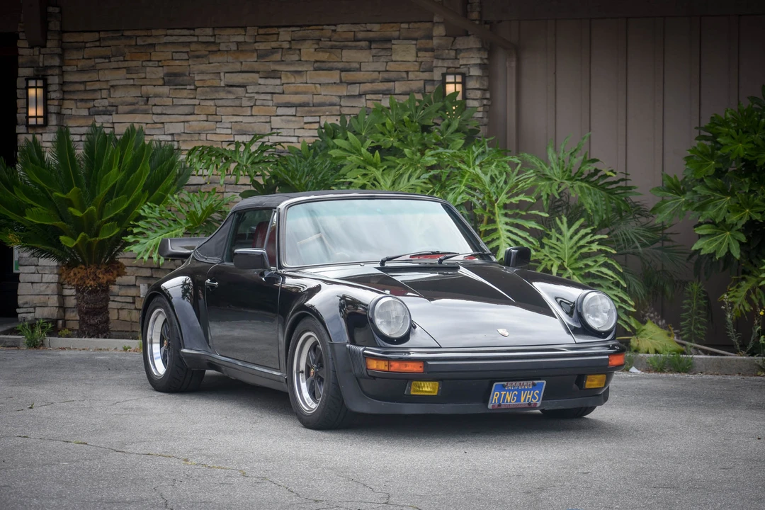 1985 Porsche 911 Carrera 3.2 - Image 9 of 31