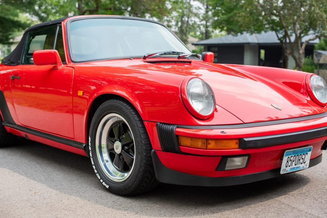 1985 Porsche 911 Carrera 3.2 - Image 15 of 31