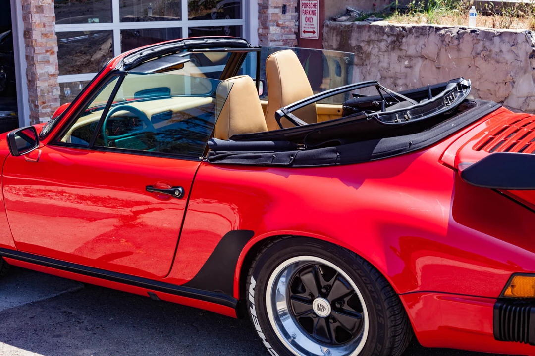 1985 Porsche 911 Carrera 3.2 - Image 12 of 31