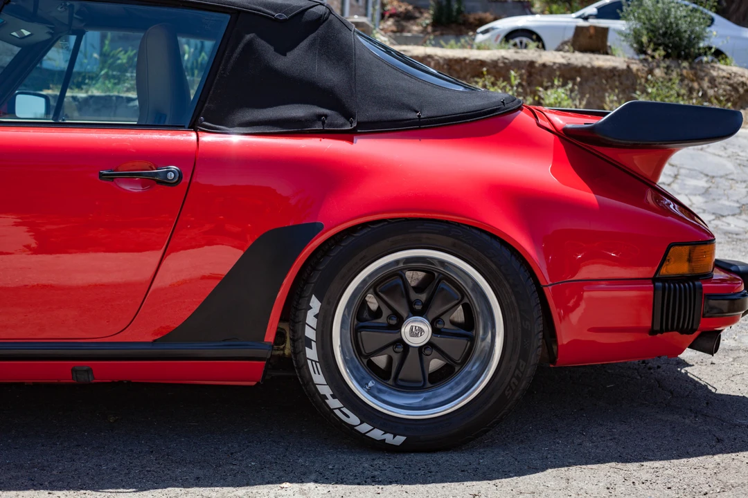 1985 Porsche 911 Carrera 3.2 - Image 10 of 31